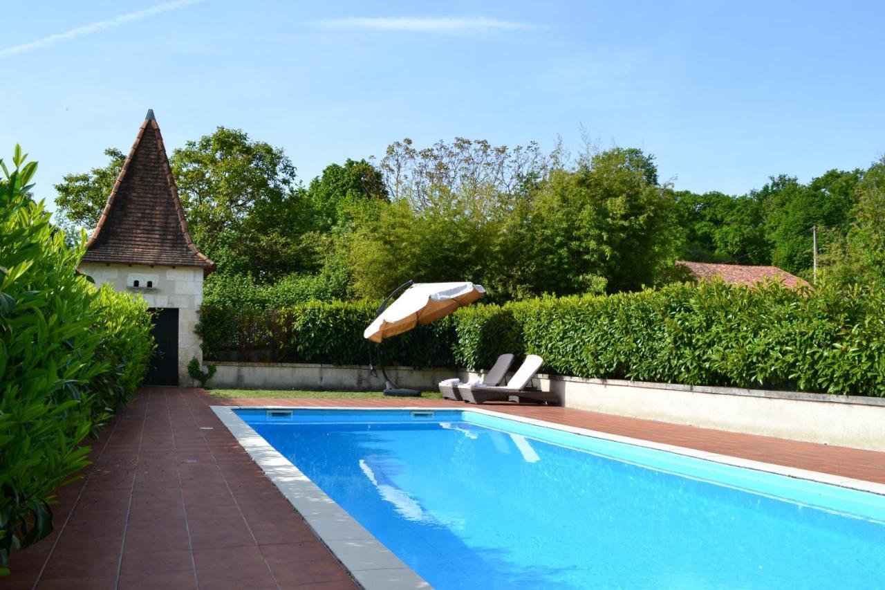Le Manoir De Nabinaud Bed and Breakfast Exterior foto
