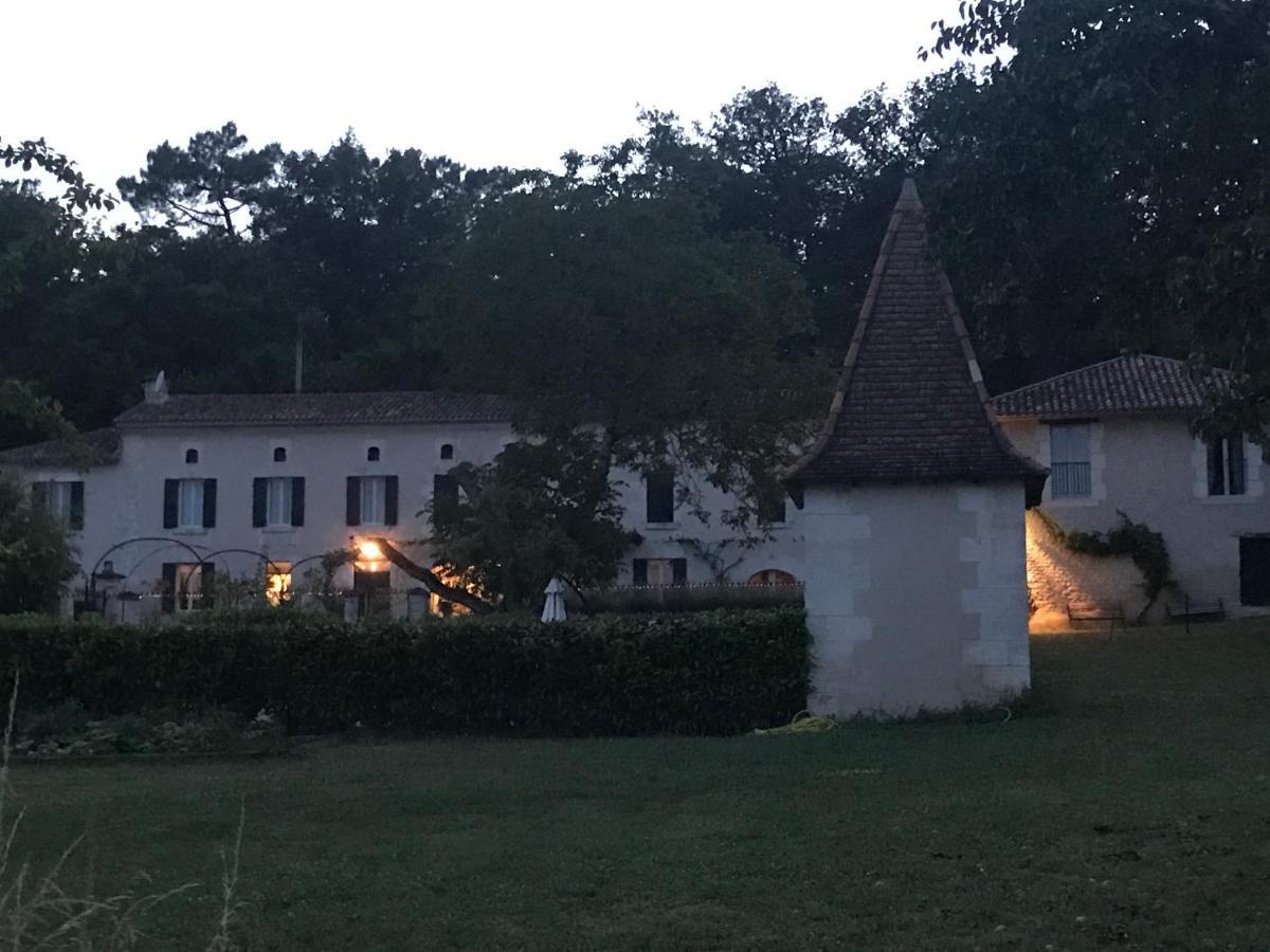 Le Manoir De Nabinaud Bed and Breakfast Exterior foto